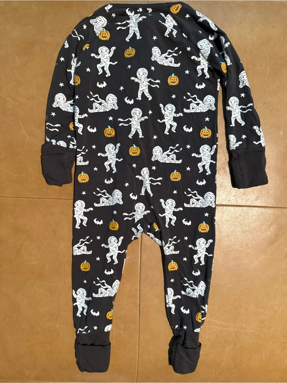 Caden Lane Viscose Bamboo Glow Halloween Mummy Footie 6-12M